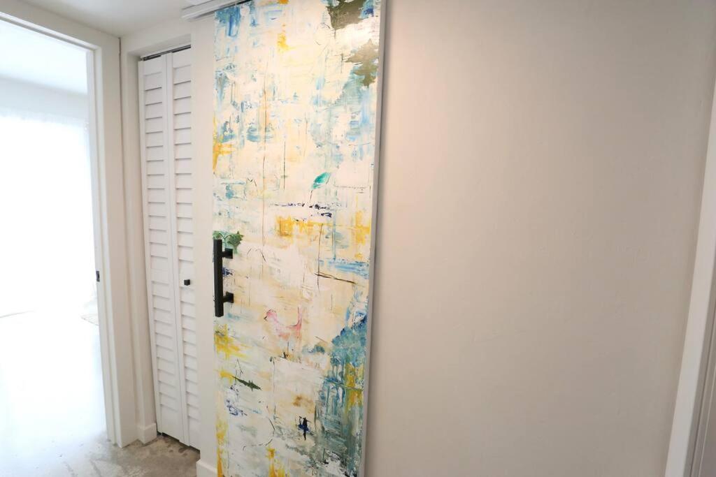 Concrete Suite 5 Min Walk To Shands Uf Γκέινσβιλ Εξωτερικό φωτογραφία